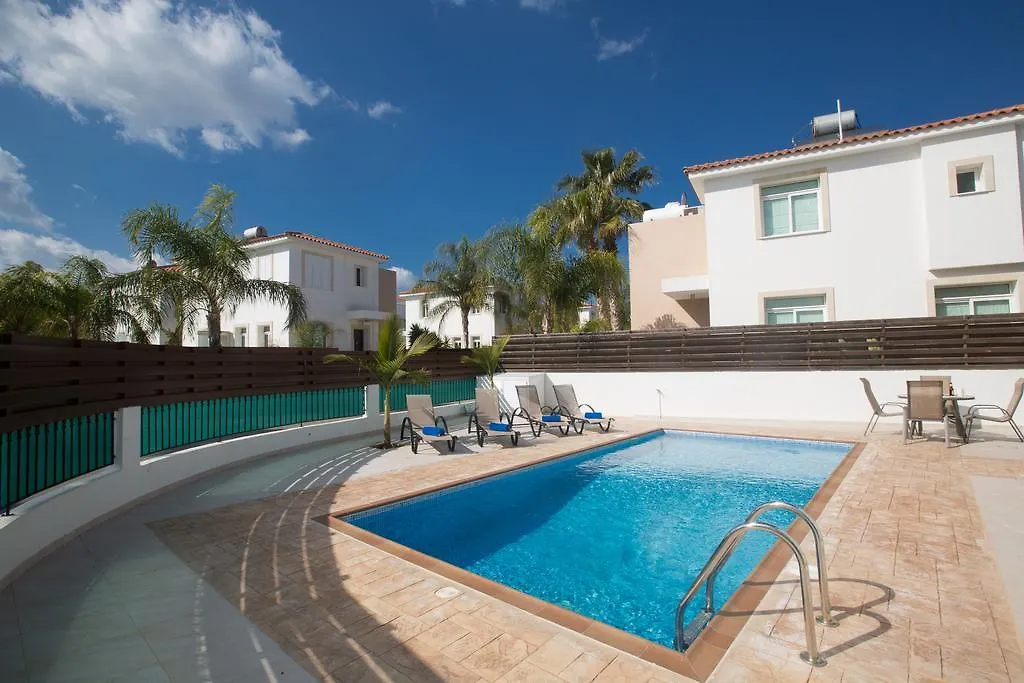 Halle Villa Protaras